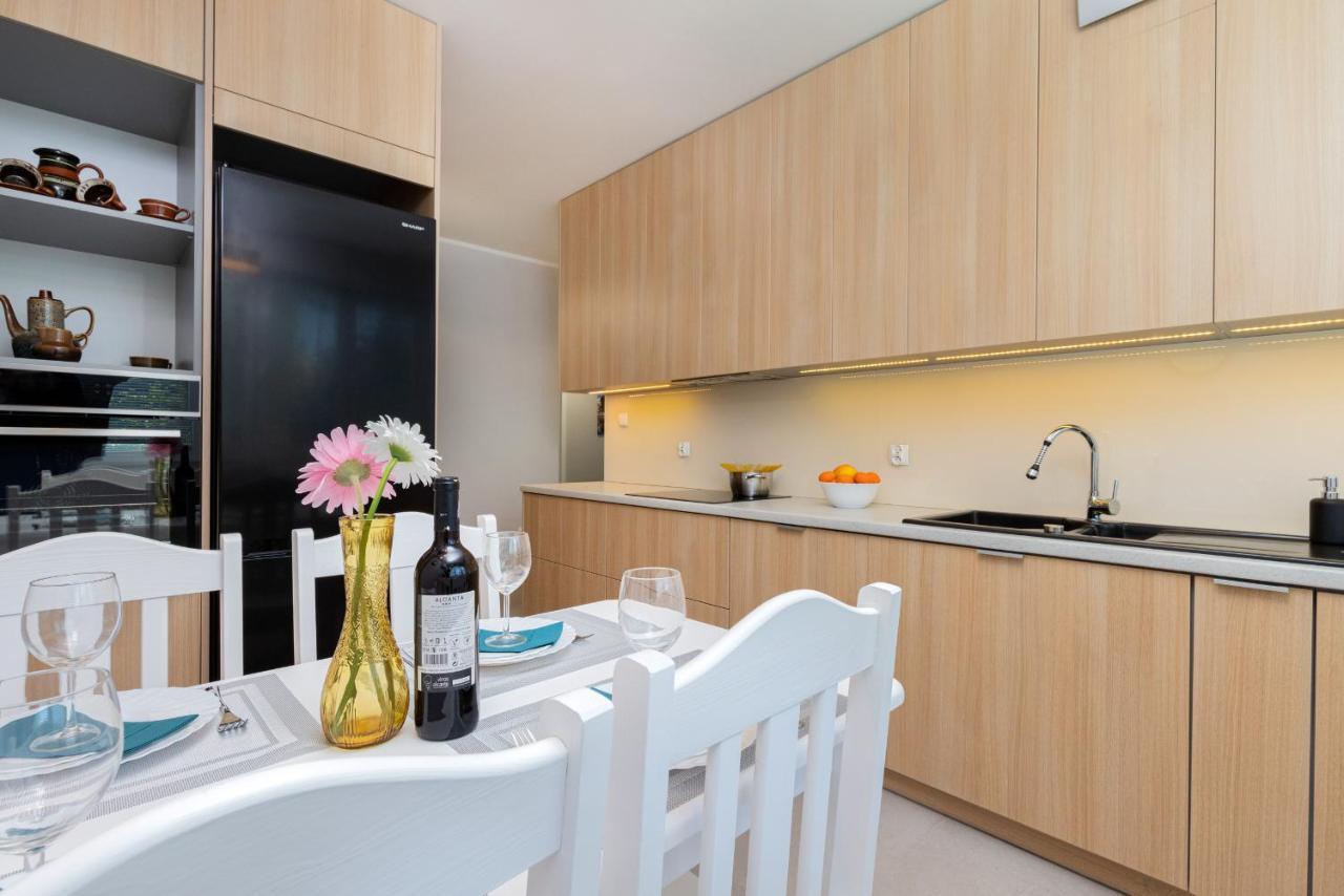 Gdanska Two-Bedroom Apartment Brzezno Beach By Noclegi Renters Exterior foto